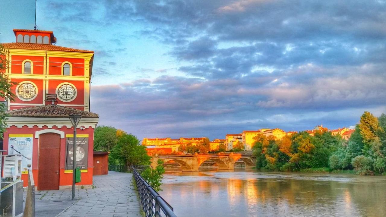 "El Rincon Del Pintor"Enorme Piso A Junto A Laurel Ascensor By Apartamentos Logroño Eksteriør bilde